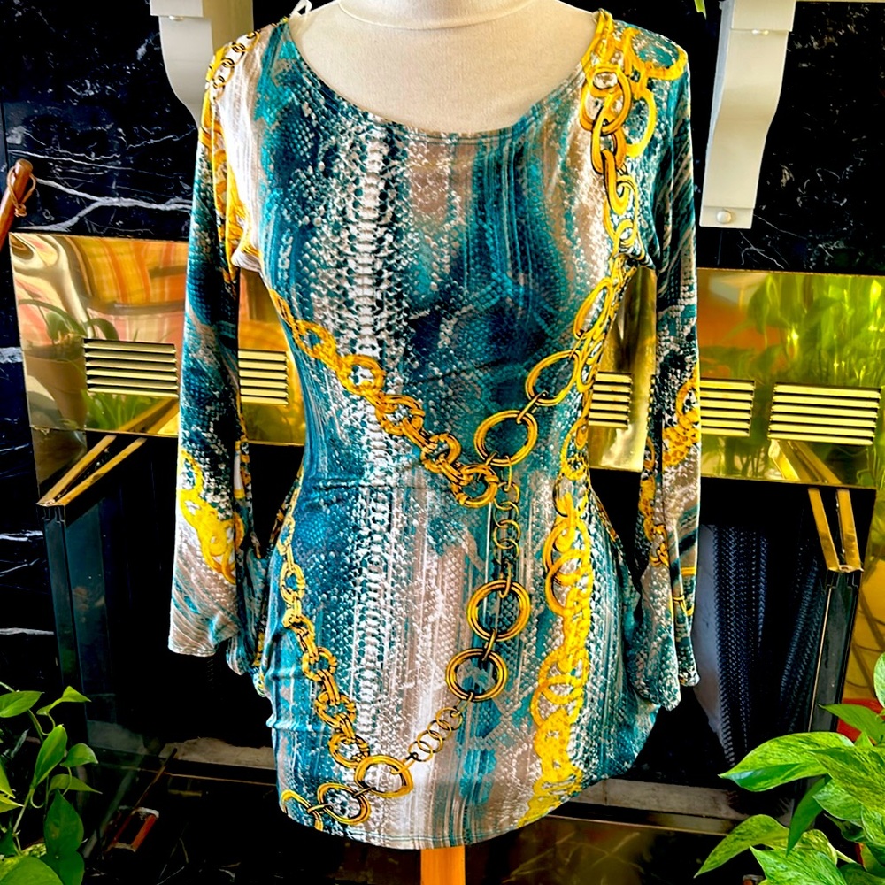 Top/mini dress
